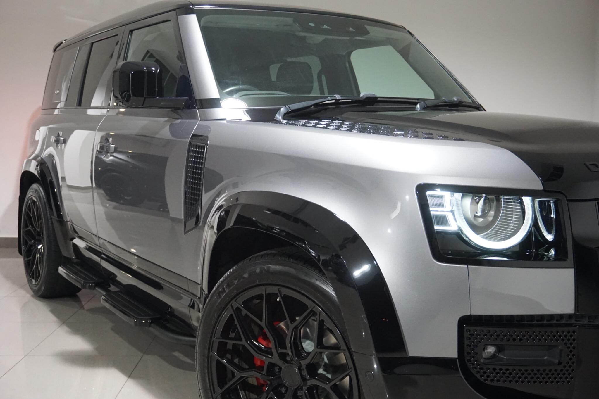 Land Rover Defender 110 3.0 D200 MHEV SE SUV 5dr Diesel Auto 4WD Euro 6 (s/s) (200 ps)